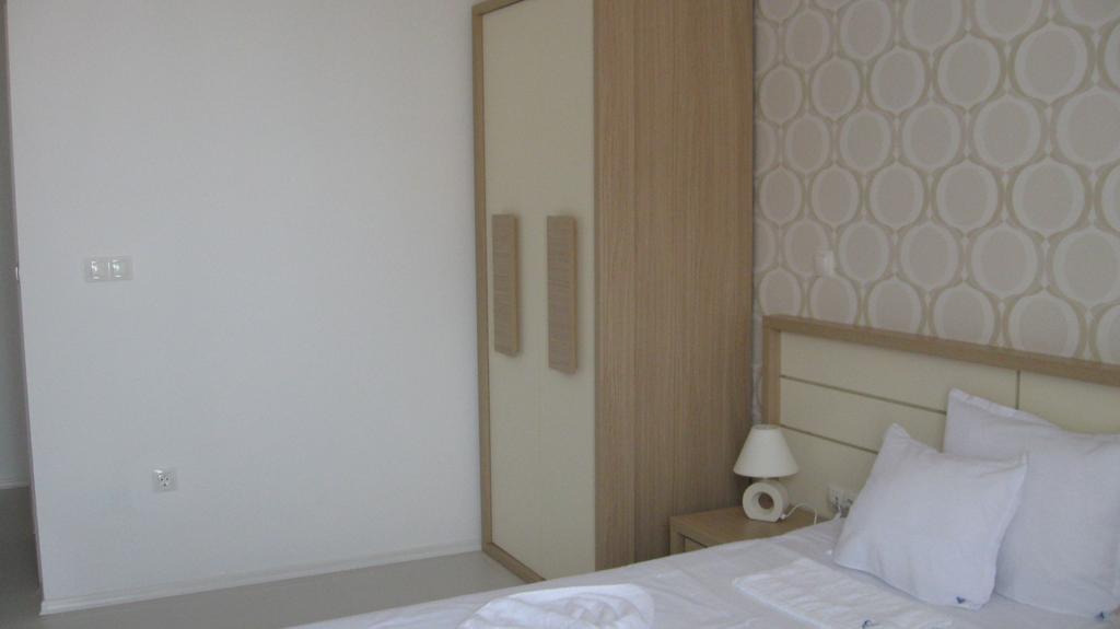 Costa Bulgara Mediterranean Club Hotel Sozopol Exterior photo